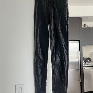 Faux Leather Skinny Pants